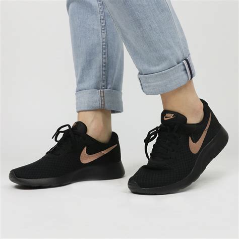 nike sneakers dames sale zwart|popular nike sneakers for women.